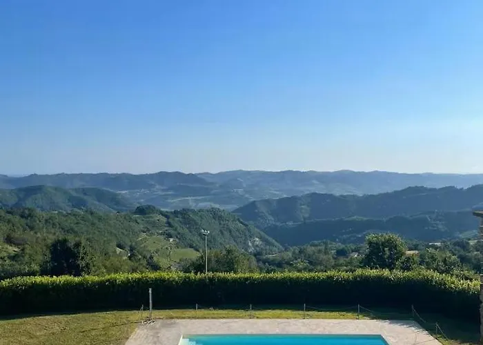Three-storey Retreat In Piedmont Wine Country Lejlighed Roccaverano