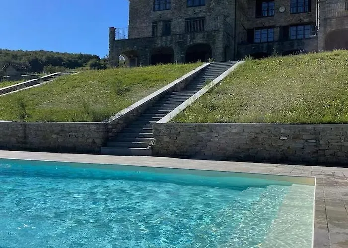 Daire Three-storey Retreat In Piedmont Wine Country